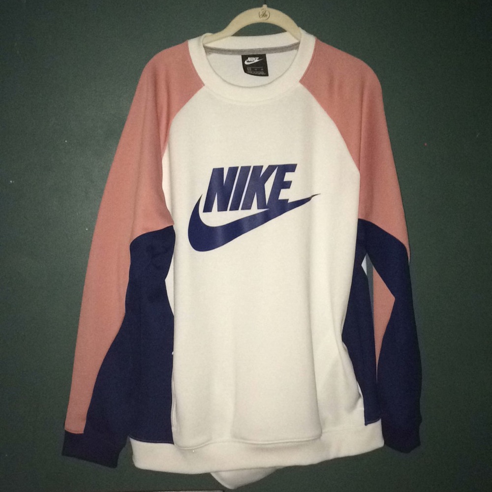 XL Nike Sweatshirt